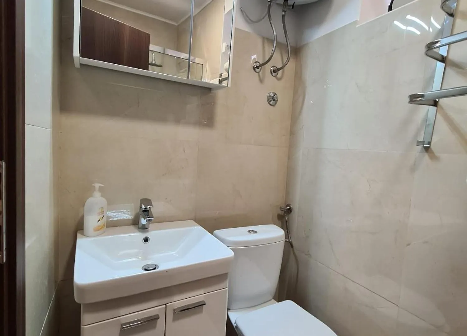 Augustina Apartments Ρόβινι