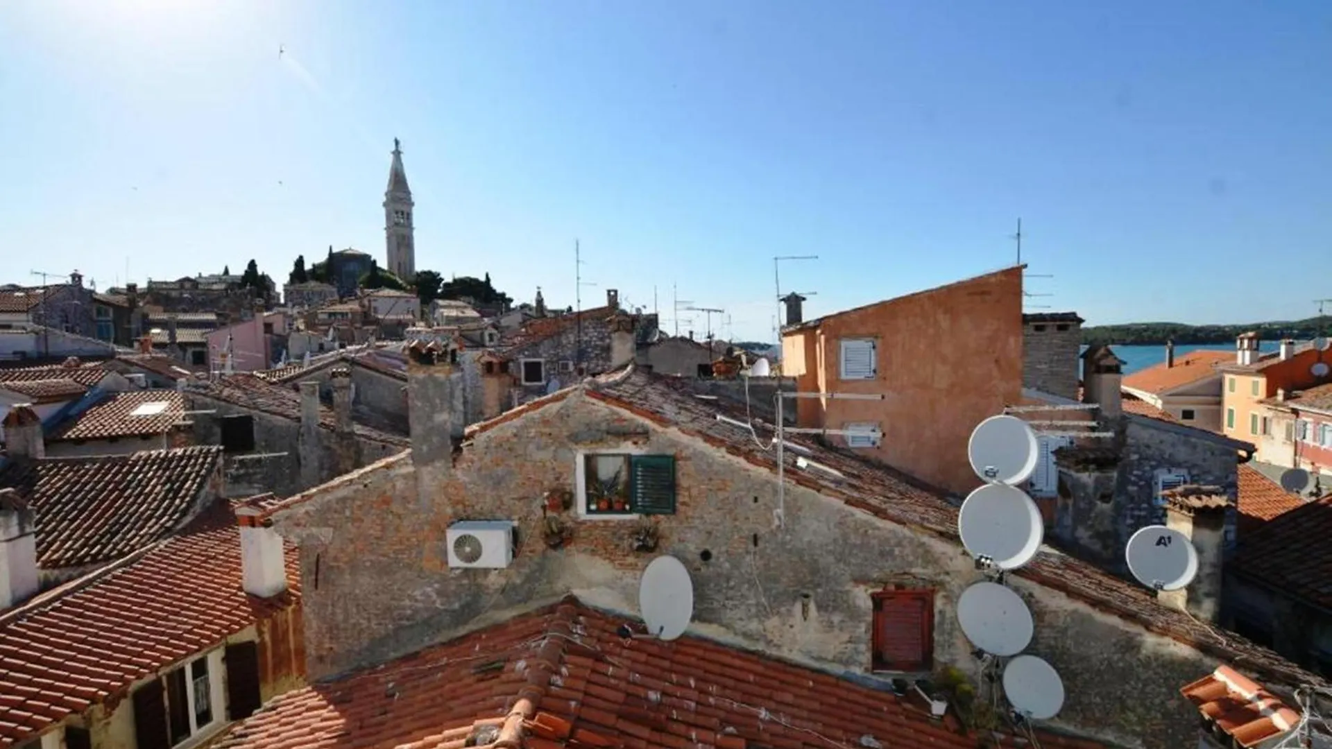 Augustina Apartments Ρόβινι