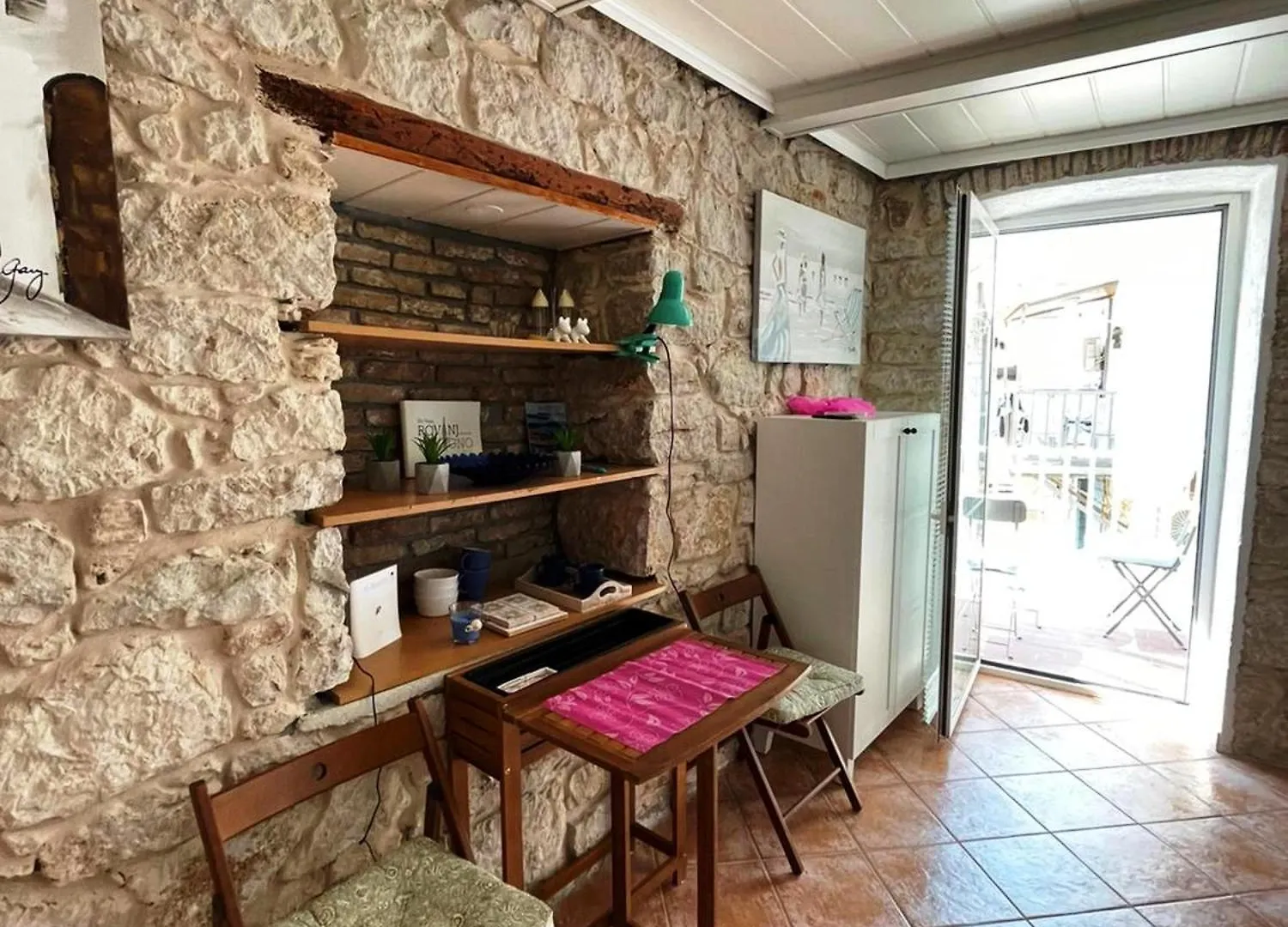 Augustina Apartments Ρόβινι 0*,
