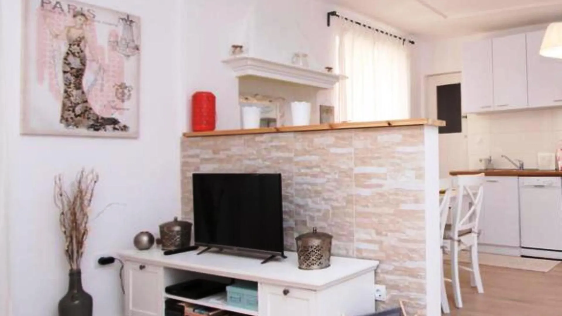 Augustina Apartments Ρόβινι
